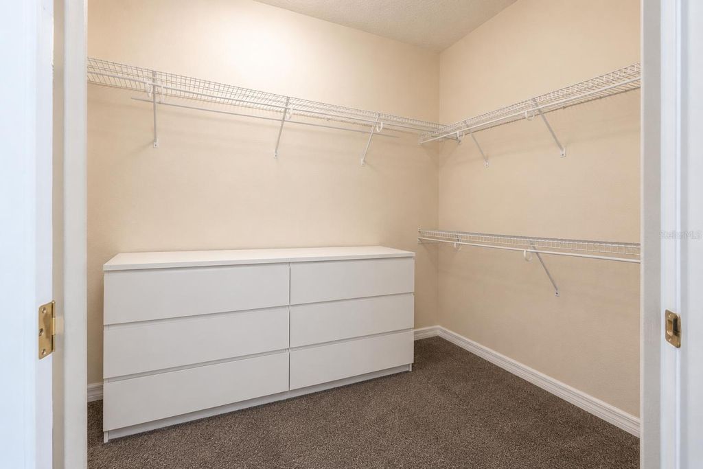 Image 43 of property listing at 4642 RIVER GEM AVENUE, Windermere, FL 34786