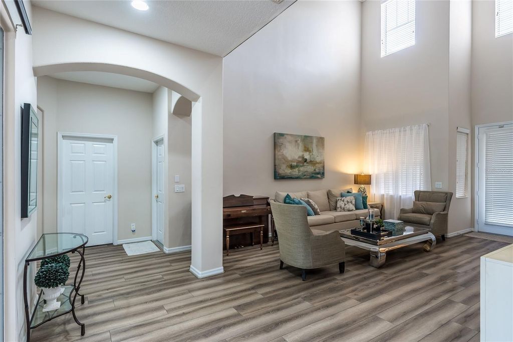 Image 6 of property listing at 4642 RIVER GEM AVENUE, Windermere, FL 34786