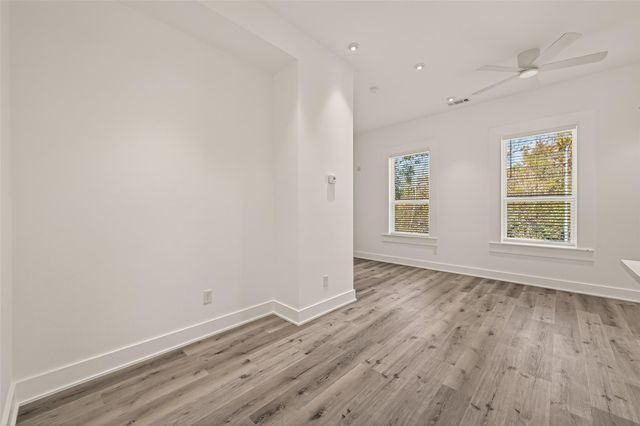 867 Lonnie Lane, Houston, TX 77091