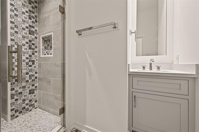 867 Lonnie Lane, Houston, TX 77091