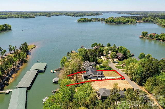 153 High Hills Drive, Mooresville, NC 28117