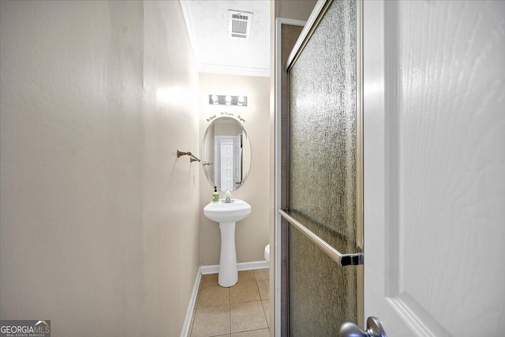 434 Berckman Drive NW, Lilburn, GA 30047 — photo 5
