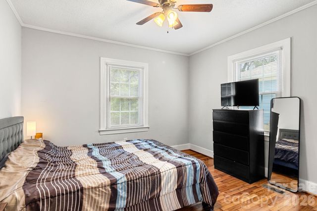 623 E 4th Avenue, Gastonia, NC 28054