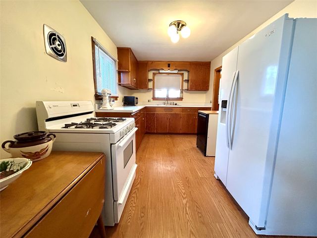 2920 AUBURN Avenue, Erie, PA 16508