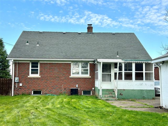 2920 AUBURN Avenue, Erie, PA 16508