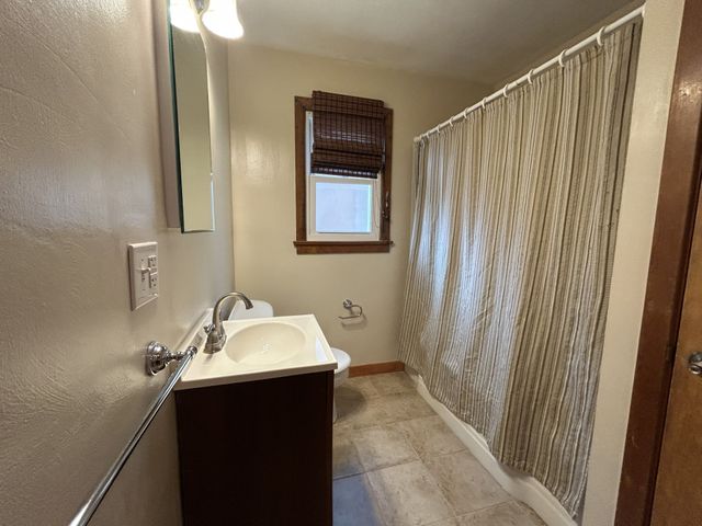 2920 AUBURN Avenue, Erie, PA 16508