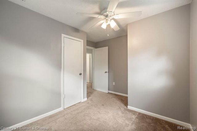 10492 Lake Shore Drive, Fenton, MI 48430