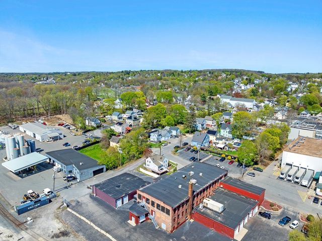 150 Hale St, Haverhill, MA 01830