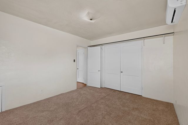 2723 Sierra Drive NE, Albuquerque, NM 87110