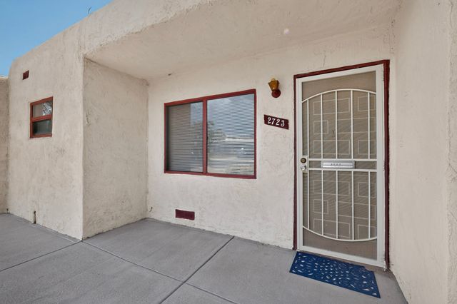 2723 Sierra Drive NE, Albuquerque, NM 87110