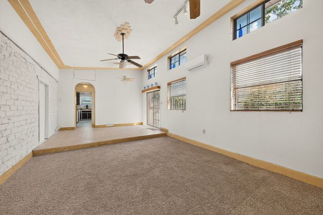 2723 Sierra Drive NE, Albuquerque, NM 87110
