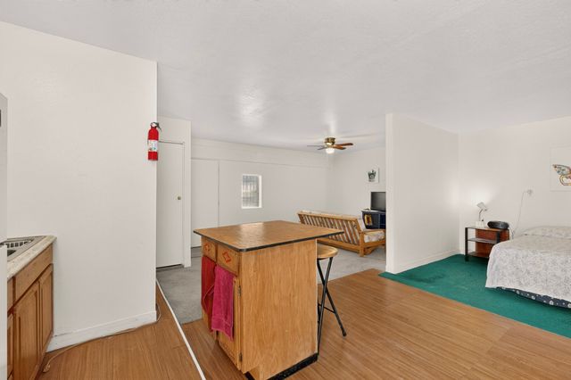 2723 Sierra Drive NE, Albuquerque, NM 87110