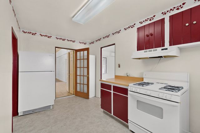 2723 Sierra Drive NE, Albuquerque, NM 87110