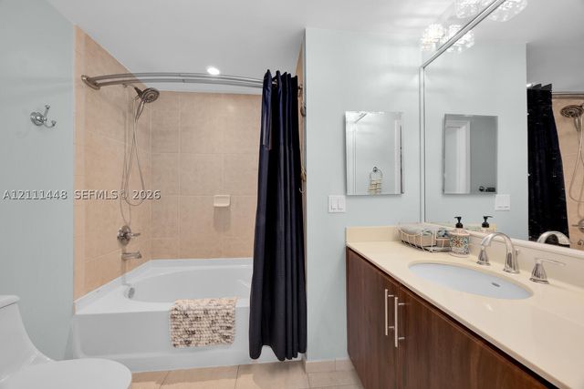 2421 NE 65th St 211, Fort Lauderdale, FL 33308