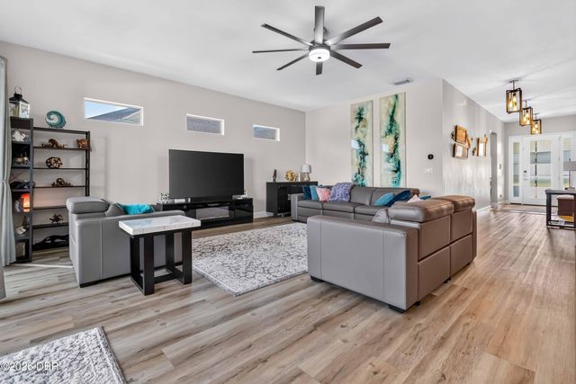6860 Forkmead Lane, Port Orange, FL 32128