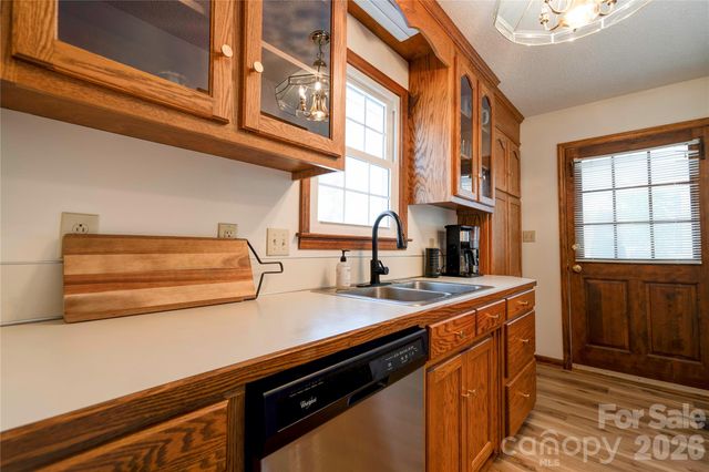203 Carolina Drive, Cherryville, NC 28021