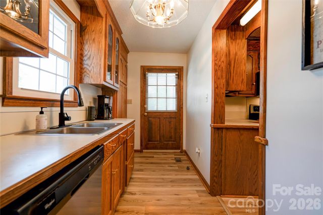 203 Carolina Drive, Cherryville, NC 28021
