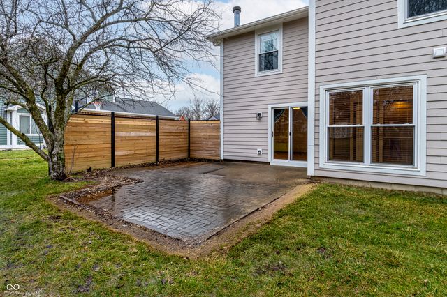 12427 Doe Lane, Indianapolis, IN 46236