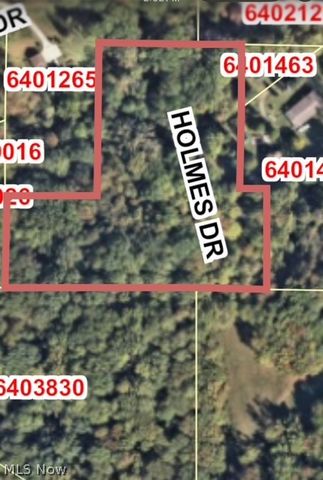 2092 Holmes Drive, Twinsburg, OH 44087