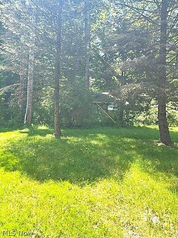 2092 Holmes Drive, Twinsburg, OH 44087