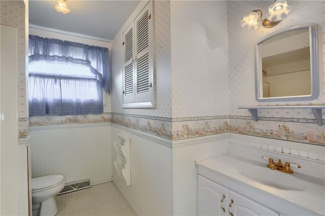 1505 Drespling Ln, Hickory Twp, PA 16101