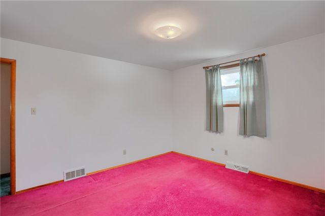 1505 Drespling Ln, Hickory Twp, PA 16101