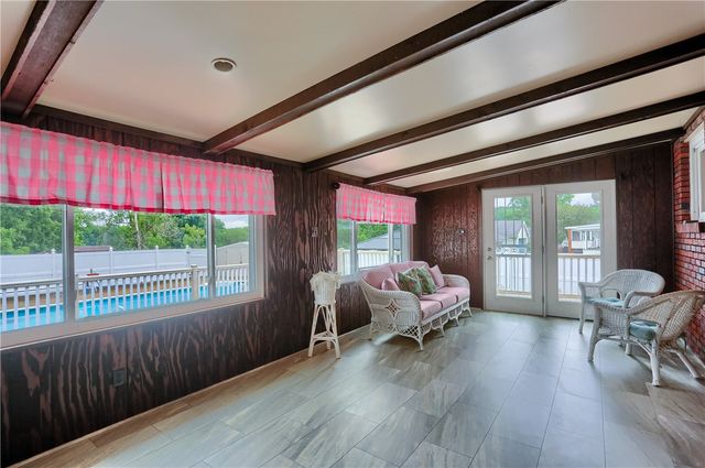 1505 Drespling Ln, Hickory Twp, PA 16101