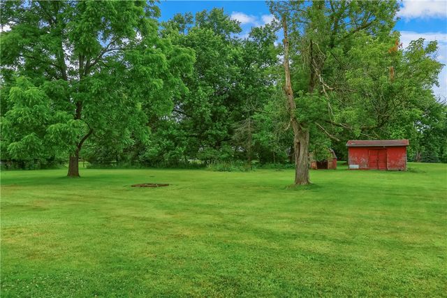 1505 Drespling Ln, Hickory Twp, PA 16101