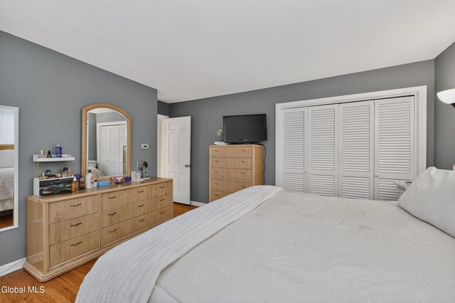 22 Bri Lan Avenue, Schodack, NY 12061