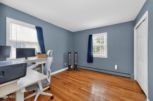 22 Bri Lan Avenue, Schodack, NY 12061