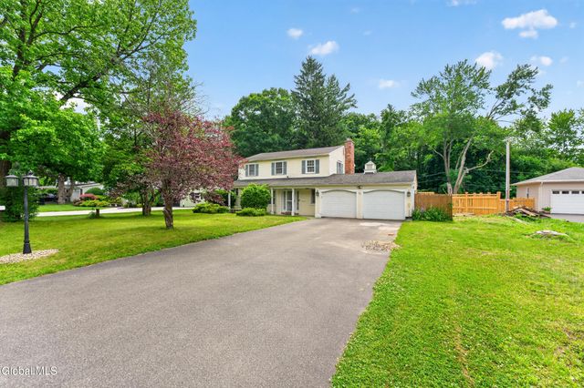 22 Bri Lan Avenue, Schodack, NY 12061