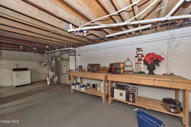 22 Bri Lan Avenue, Schodack, NY 12061