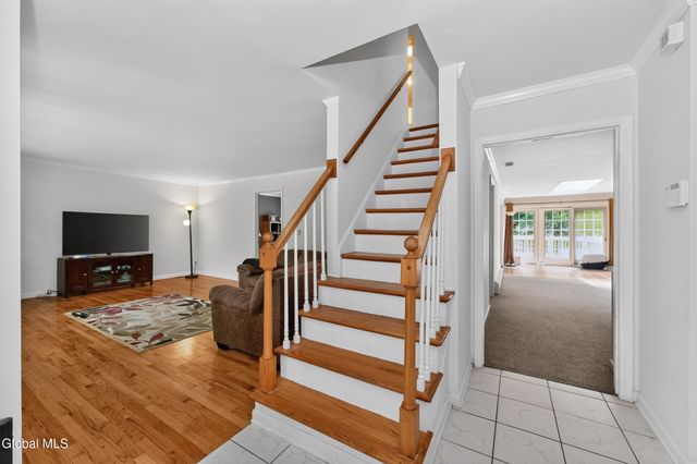 22 Bri Lan Avenue, Schodack, NY 12061