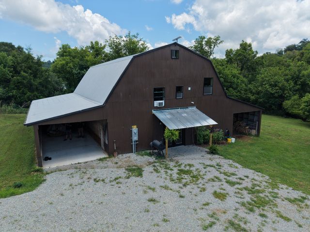 1655 Hurricane Creek Rd, Lawrenceburg, TN 38464