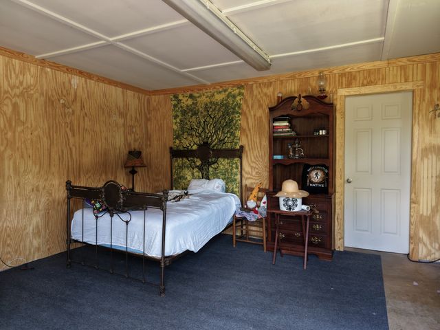 1655 Hurricane Creek Rd, Lawrenceburg, TN 38464