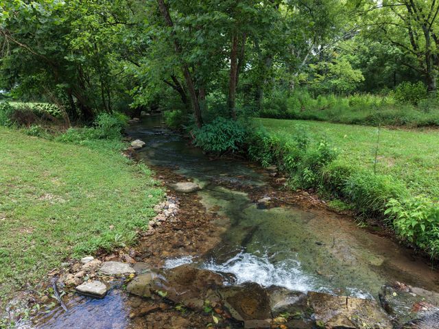 1655 Hurricane Creek Rd, Lawrenceburg, TN 38464