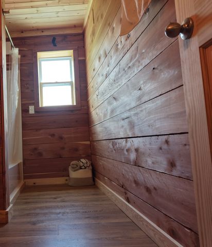 1655 Hurricane Creek Rd, Lawrenceburg, TN 38464