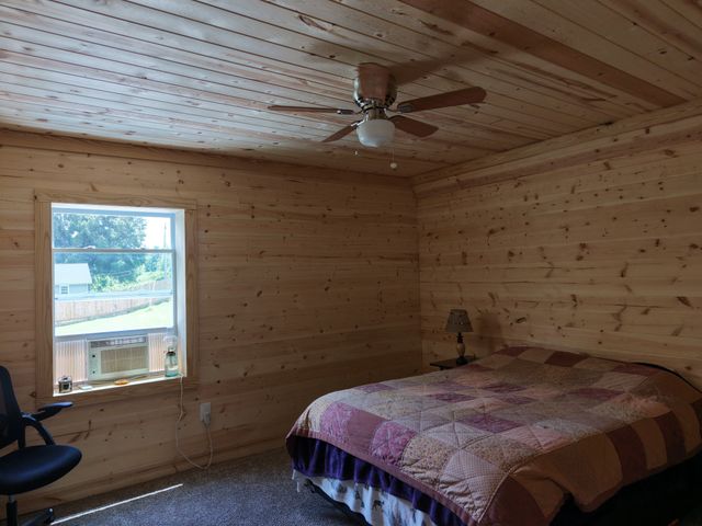 1655 Hurricane Creek Rd, Lawrenceburg, TN 38464