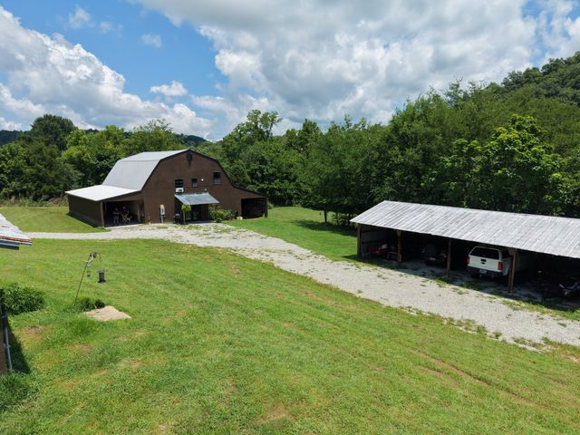 1655 Hurricane Creek Rd, Lawrenceburg, TN 38464