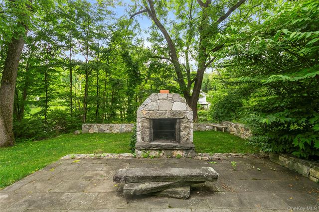 392 Main Street, Cold Spring, NY 10516