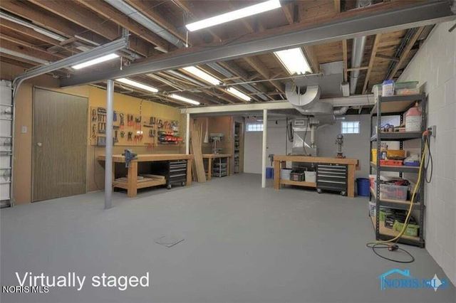 4943 Flanders Road, Toledo, OH 43623