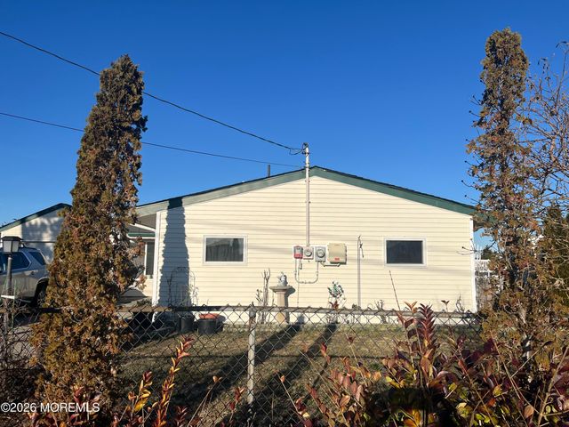 149 E Susquehanna Drive, Little Egg Harbor, NJ 08087