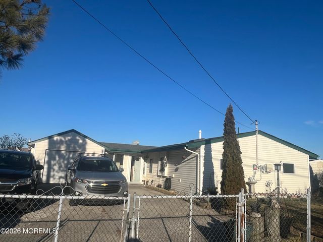 149 E Susquehanna Drive, Little Egg Harbor, NJ 08087