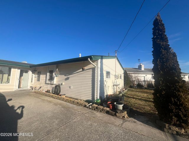 149 E Susquehanna Drive, Little Egg Harbor, NJ 08087