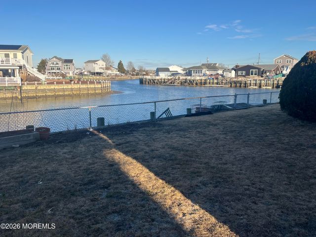 149 E Susquehanna Drive, Little Egg Harbor, NJ 08087