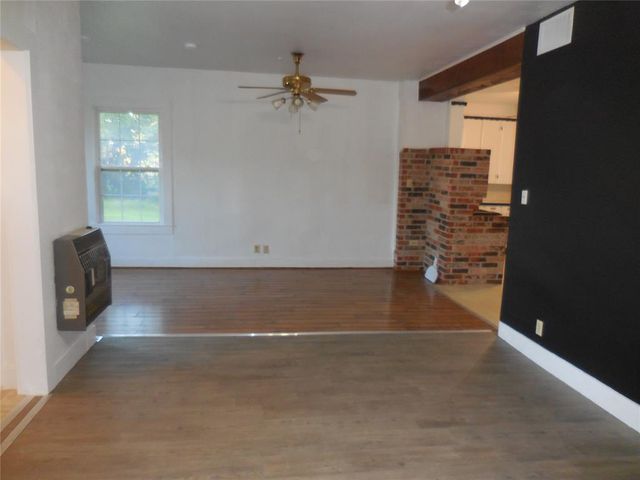 401 S 4th St Corner, Davis, OK 73030