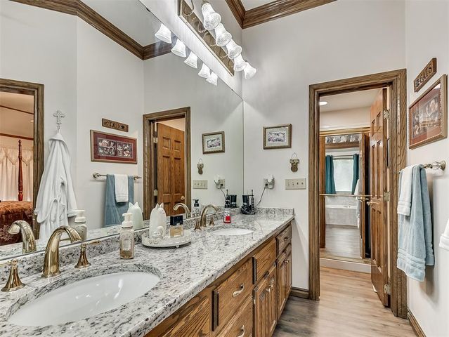 11200 S Linn Avenue, Oklahoma City, OK 73170