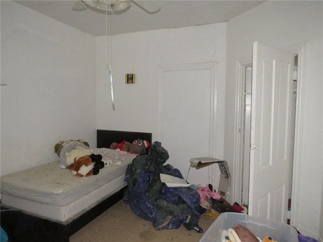1111 Tyndall St, Sheraden, PA 15204