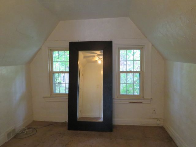 1111 Tyndall St, Sheraden, PA 15204