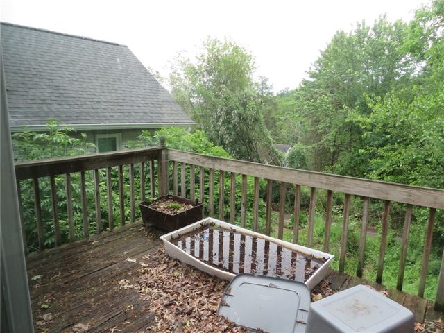 1111 Tyndall St, Sheraden, PA 15204